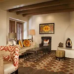 Hotel Hilton Historic Plaza