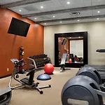 Hilton Historic Plaza Hotel 4*