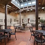 Hilton Historic Plaza 4* Santa Fe