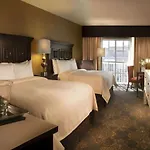 Hilton Santa Fe Historic Plaza