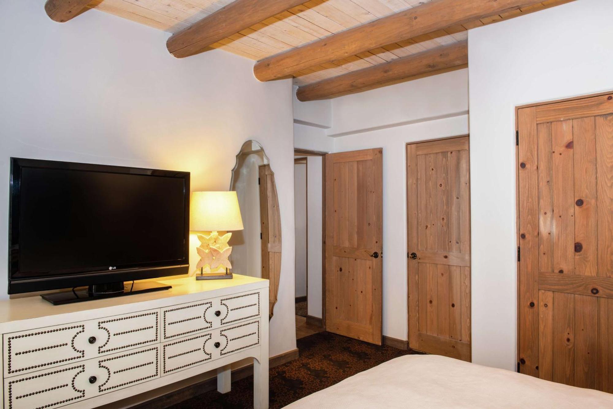 Hilton Historic Plaza