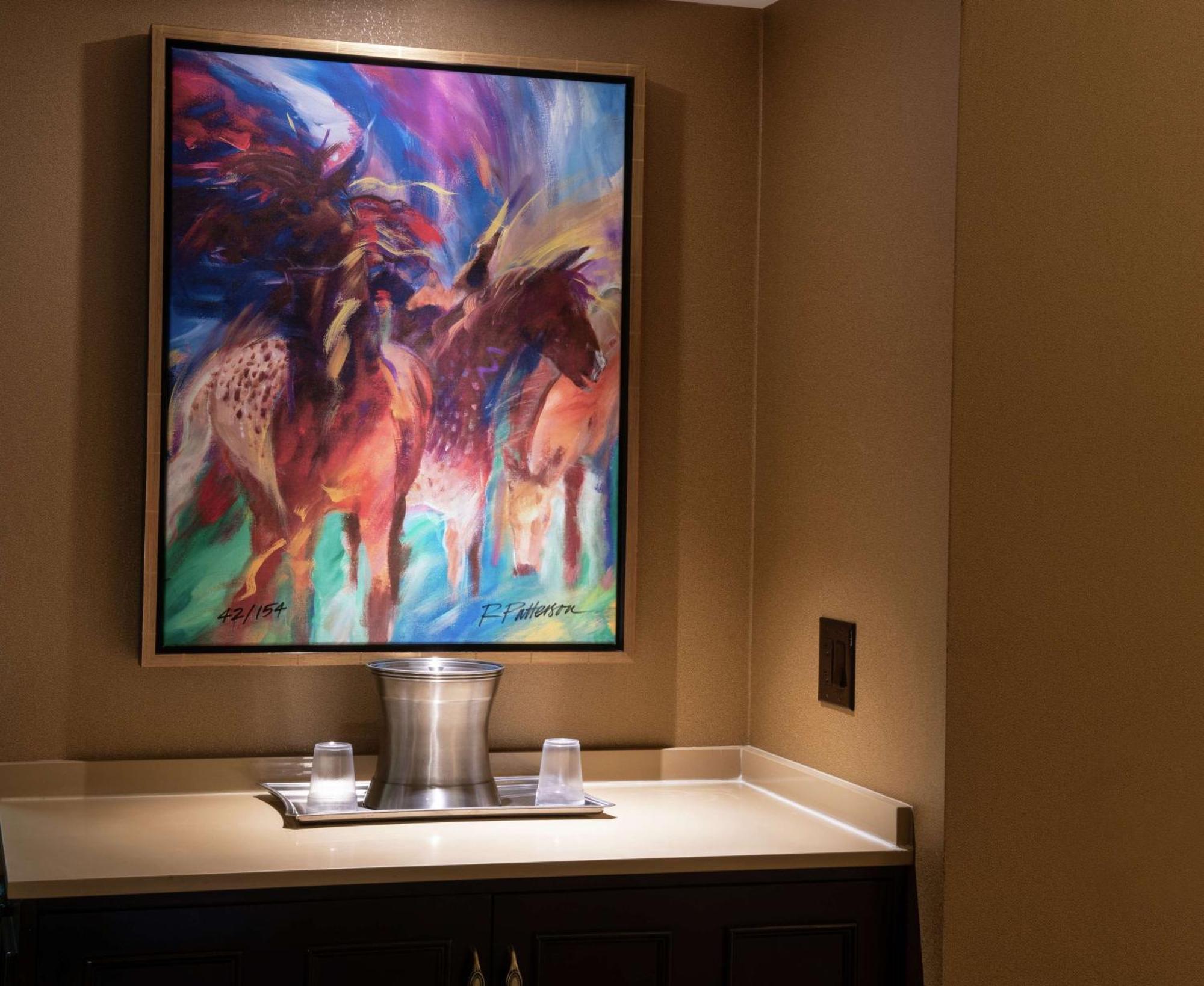 Hilton Historic Plaza Hotel